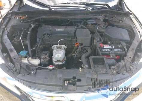 2017 Honda Accord Ex z USA, uszkodzony, nr VIN 1HGCR2F00HA035778